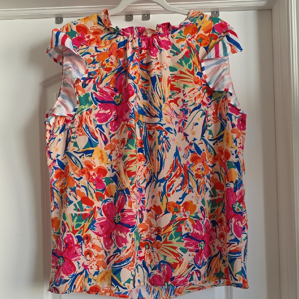 NWOT Boutique XL Floral Sleeveless Top - Multicolor